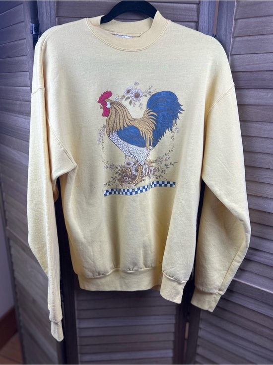 Hanes Tops - Vintage Rooster Graphic Crewneck Sweatshirt Farmhouse Cottagecore Yellow Size M